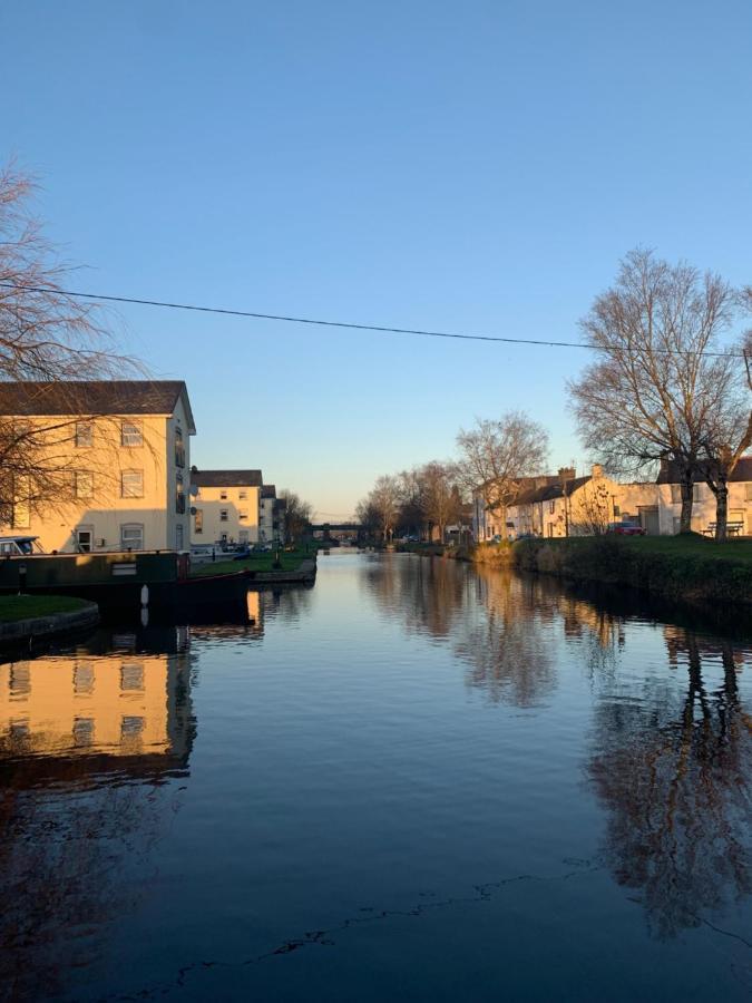 Stay Barrow Blueway - The Stables Monasterevin Zewnętrze zdjęcie
